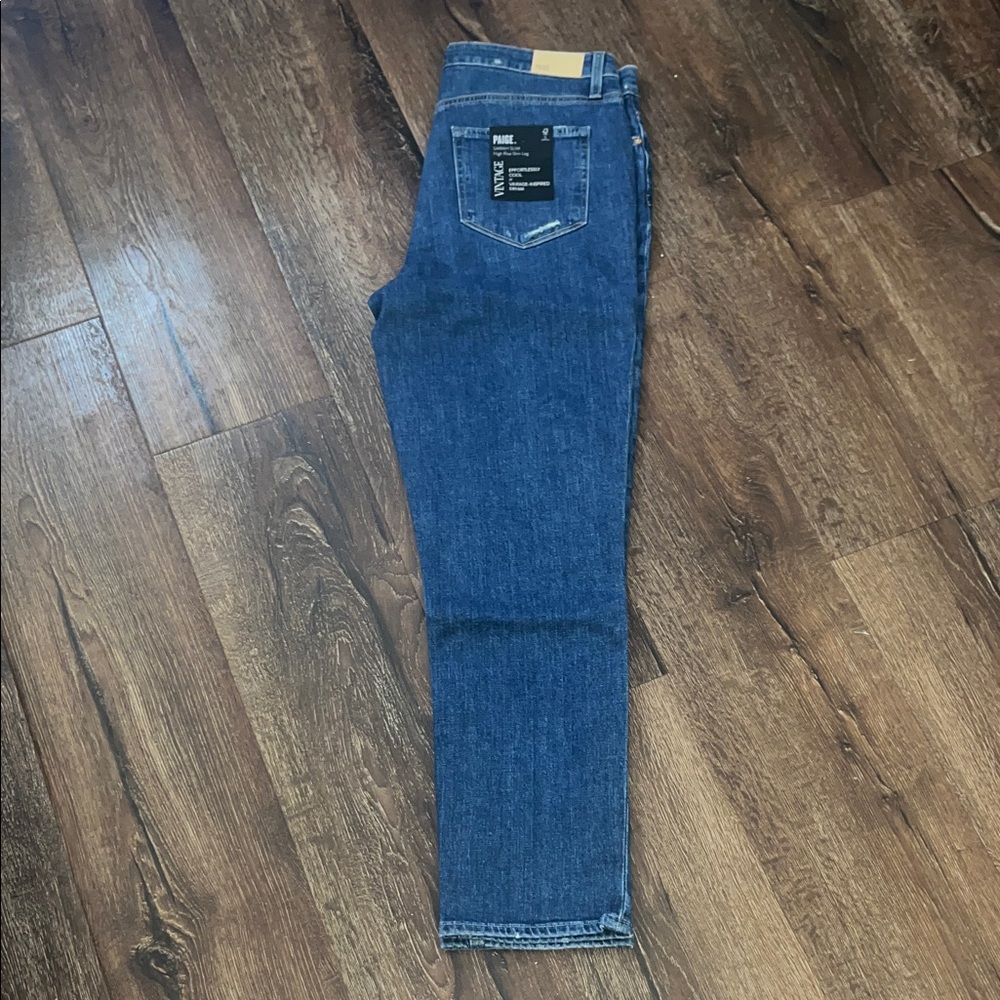 PAIGE NWT High Rise Sarah Slim Jeans vintage, size 32